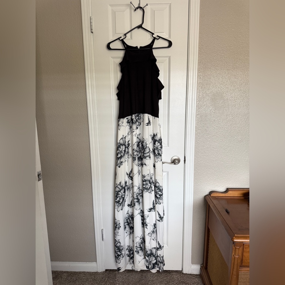 Leslie Fay Black and White Dress